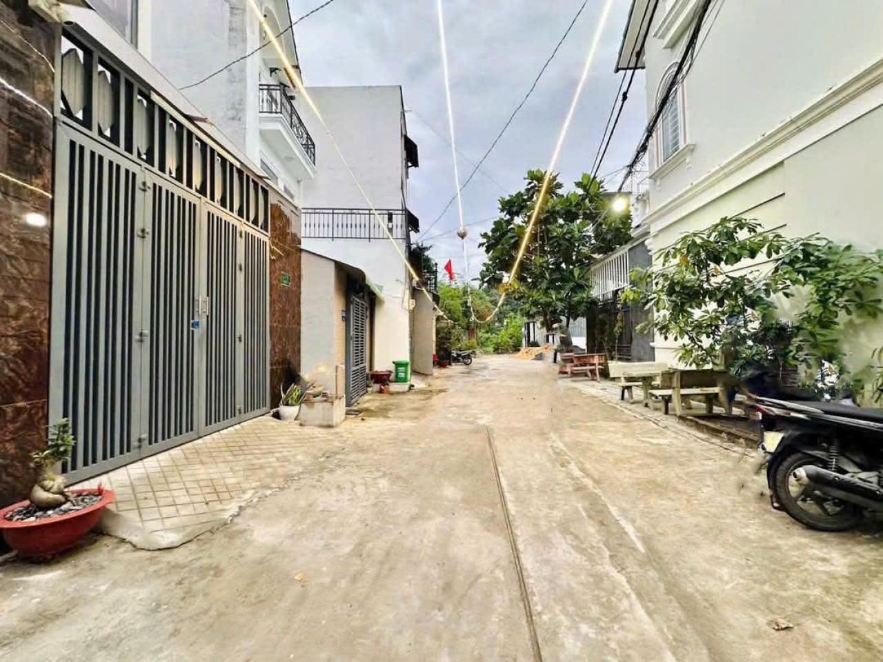 Nhà mới 4 tầng HXH sàn 183m2, Vuông – Thạnh Xuân 40 Quận 12 - Ảnh 4